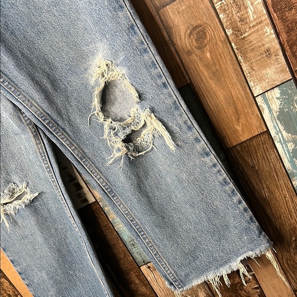 Levi’s 512 slim fit cotton raw hem jeans Distressed Blue Jeans - Picture 5 of 16